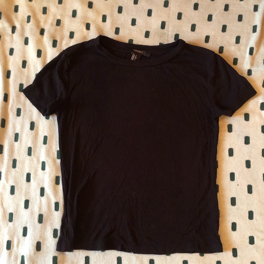 Black tee